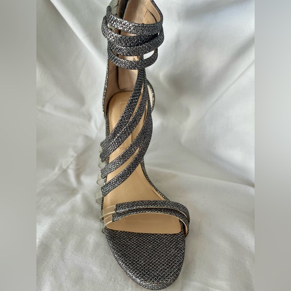 Never worn Imagine Vince Camuto strappy heel sandals, NWOT - Picture 3 of 4